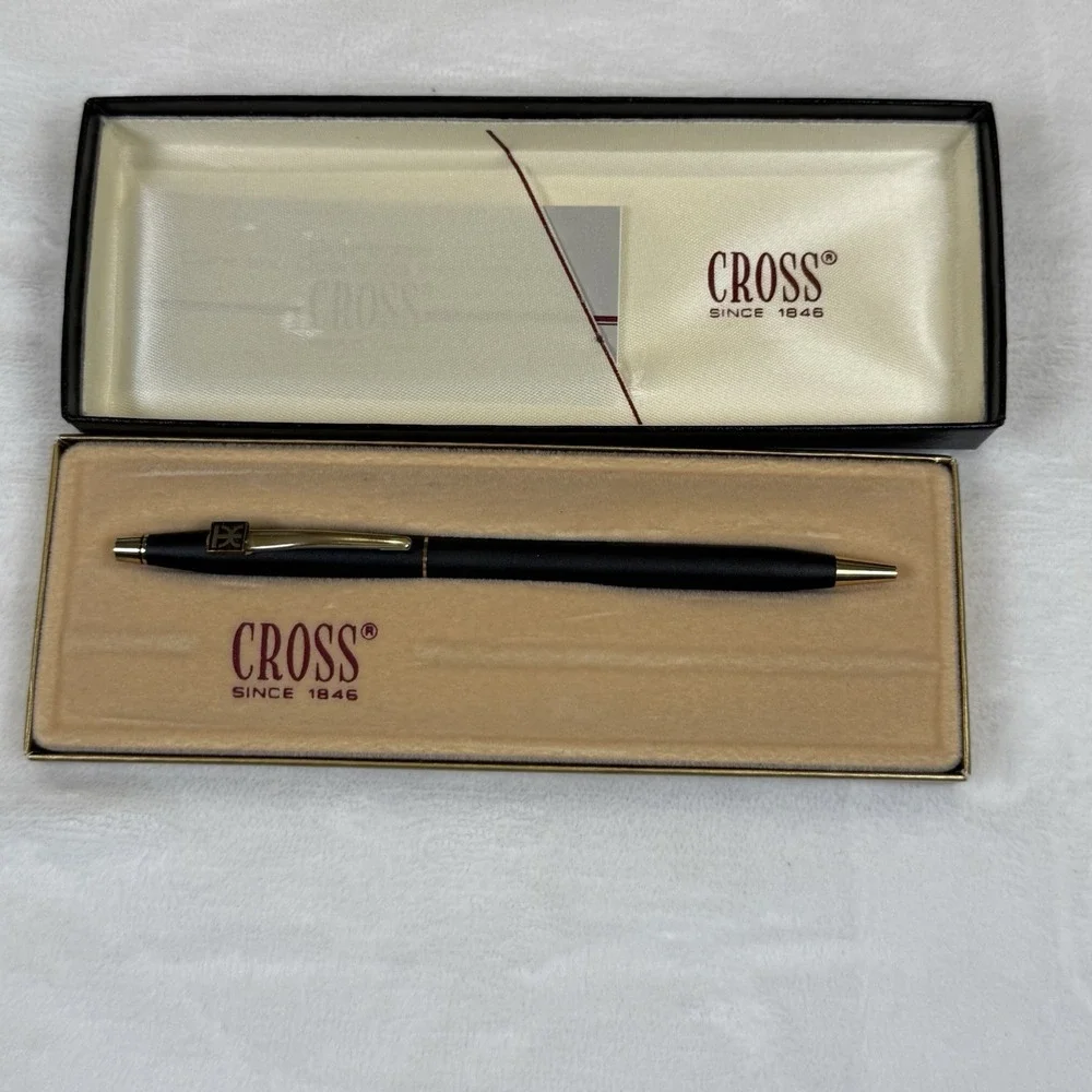 Cross Black Gold Ballpoint Pen w/ Box Engraved Elizabeth R Smith USA